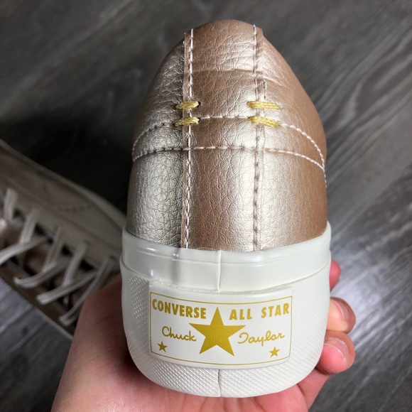 Converse One Star platform NWT - Picture 3 of 8